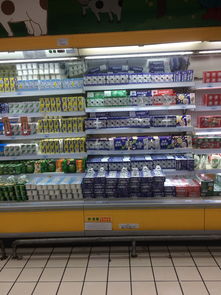 春節前夕超市購物熱，日用雜品銷售火爆